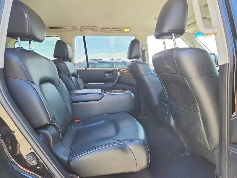 2017 INFINITI QX80 BASE  