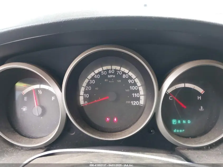 2010 DODGE GRAND CARAVAN SE