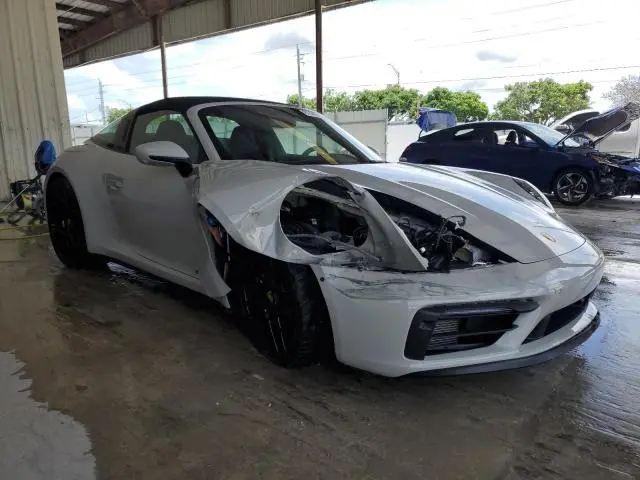 2024 PORSCHE 911 TARGA 4S  