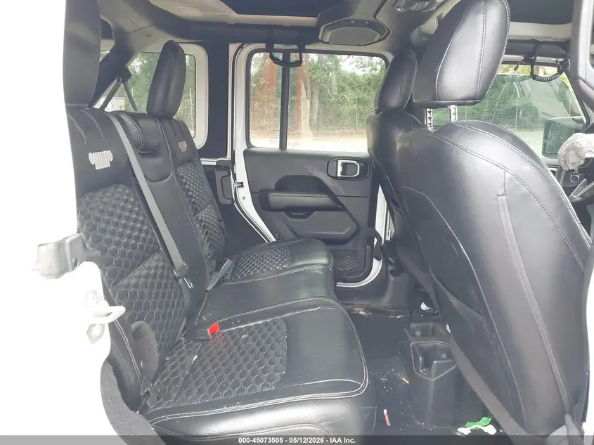 2018 JEEP WRANGLER UNLIMITED SAHARA 4X4