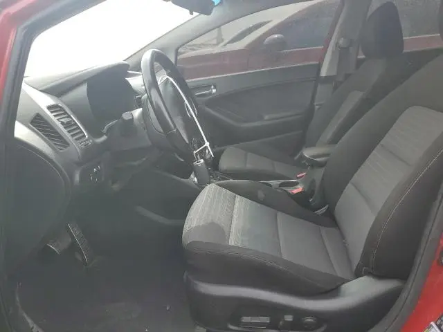 2017 KIA FORTE LX  