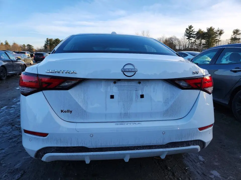 2024 NISSAN SENTRA SV  