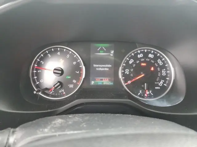 2022 TOYOTA RAV4 XLE  