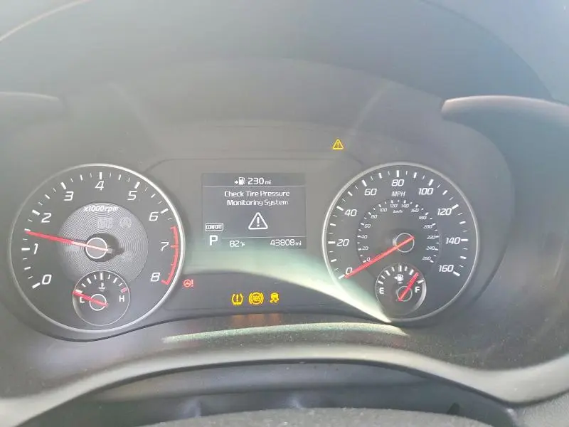 2018 KIA STINGER BASE  