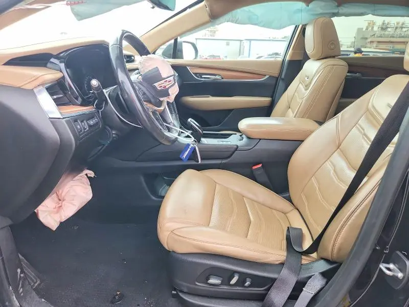 2018 CADILLAC XT5 PLATINUM  