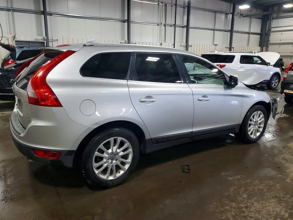 2010 VOLVO XC60 T6  