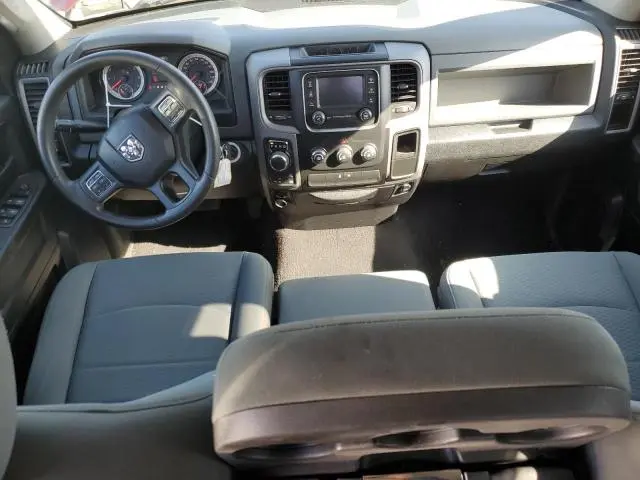 2016 RAM 1500 ST