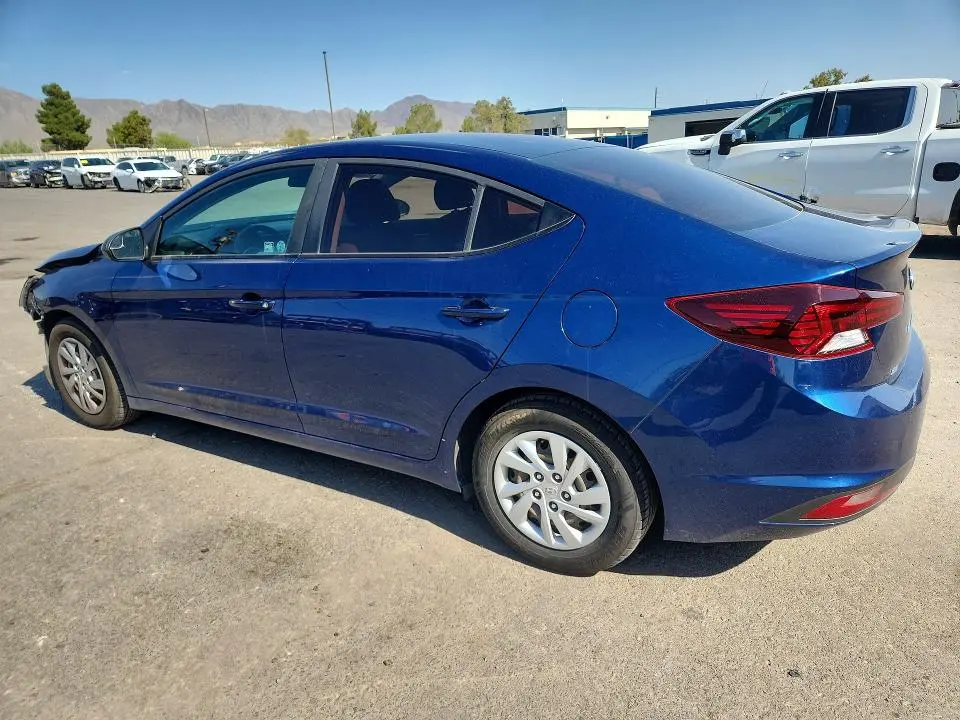 2020 HYUNDAI ELANTRA SE  