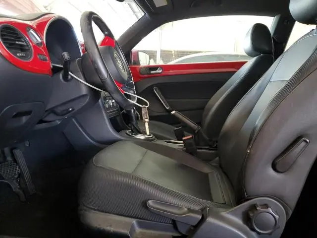 2012 VOLKSWAGEN BEETLE   