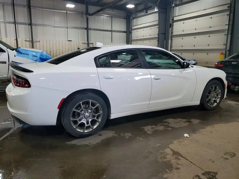 2017 DODGE CHARGER SXT  