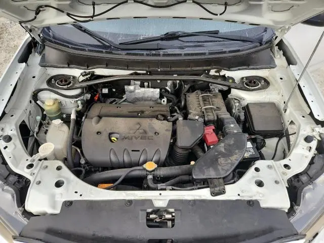 2010 MITSUBISHI OUTLANDER ES  