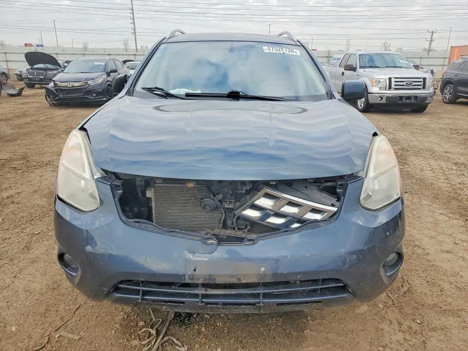 2013 NISSAN ROGUE S  