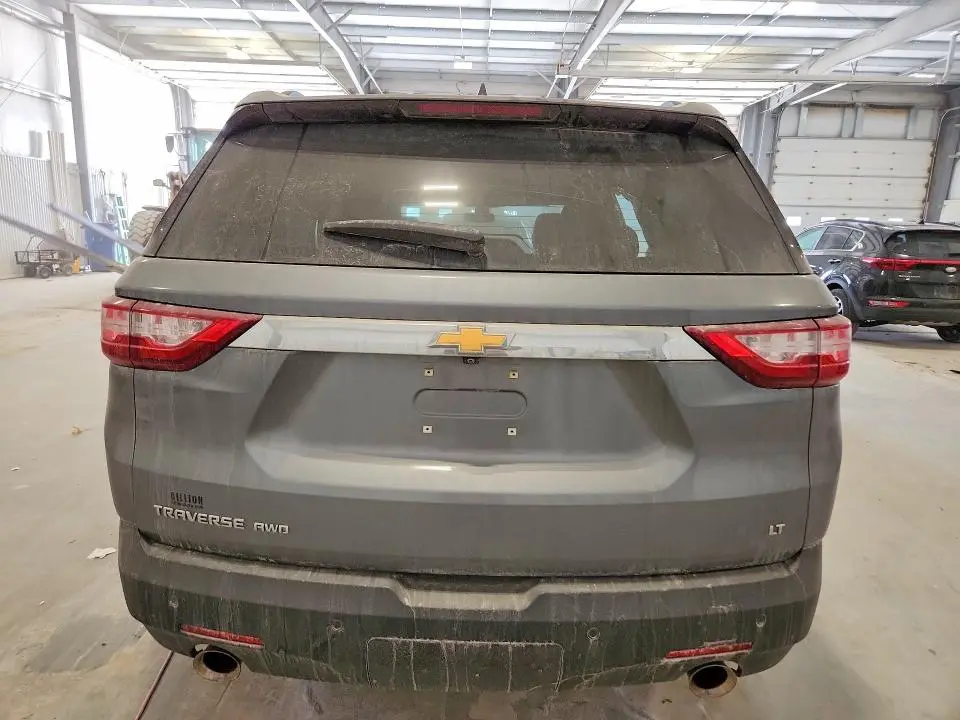 2020 CHEVROLET TRAVERSE LT  
