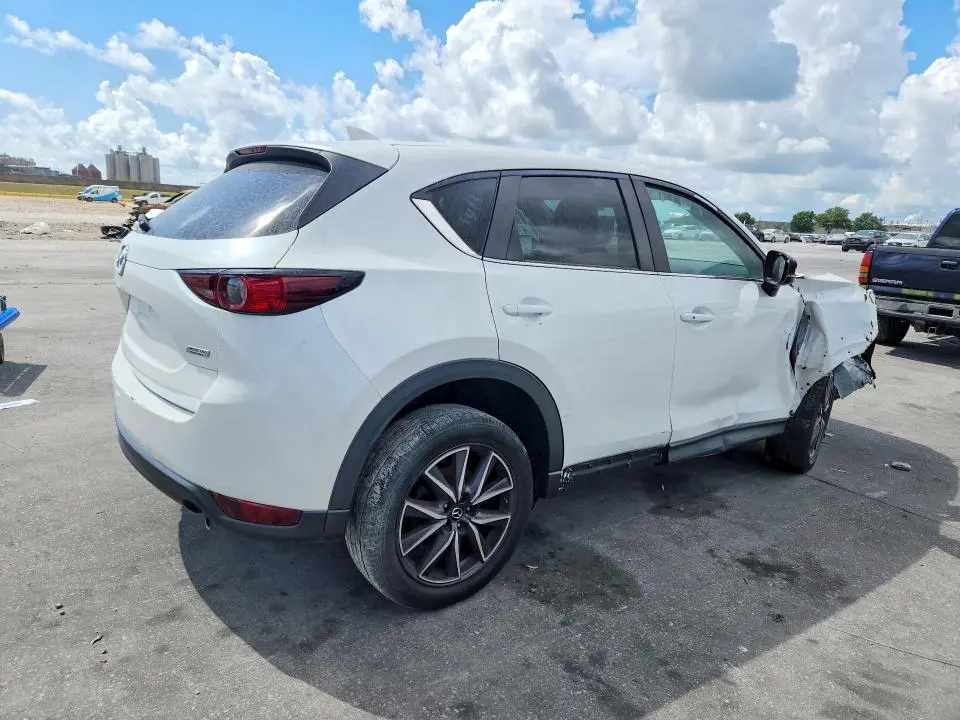 2018 MAZDA CX-5 TOURING  