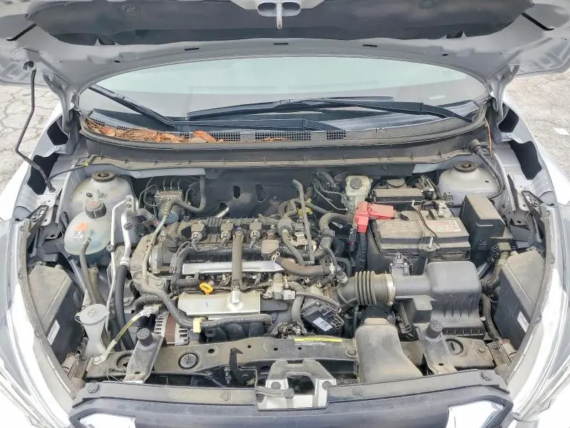 2020 NISSAN KICKS S  