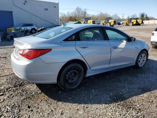 2011 HYUNDAI SONATA GLS  