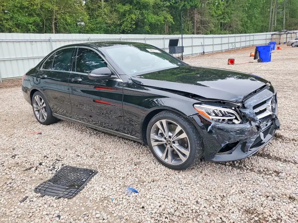2019 MERCEDES-BENZ C 300  