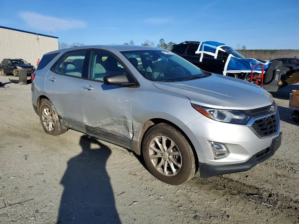 2018 CHEVROLET EQUINOX LS  