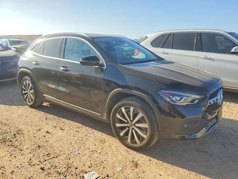 2021 MERCEDES-BENZ GLA 250 4MATIC  