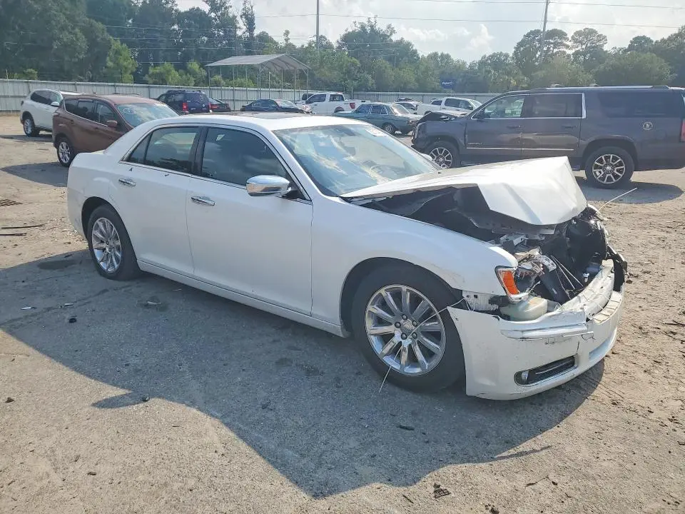 2012 CHRYSLER 300 LIMITED  
