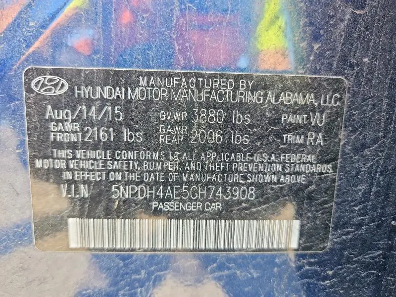 2016 HYUNDAI ELANTRA SE  