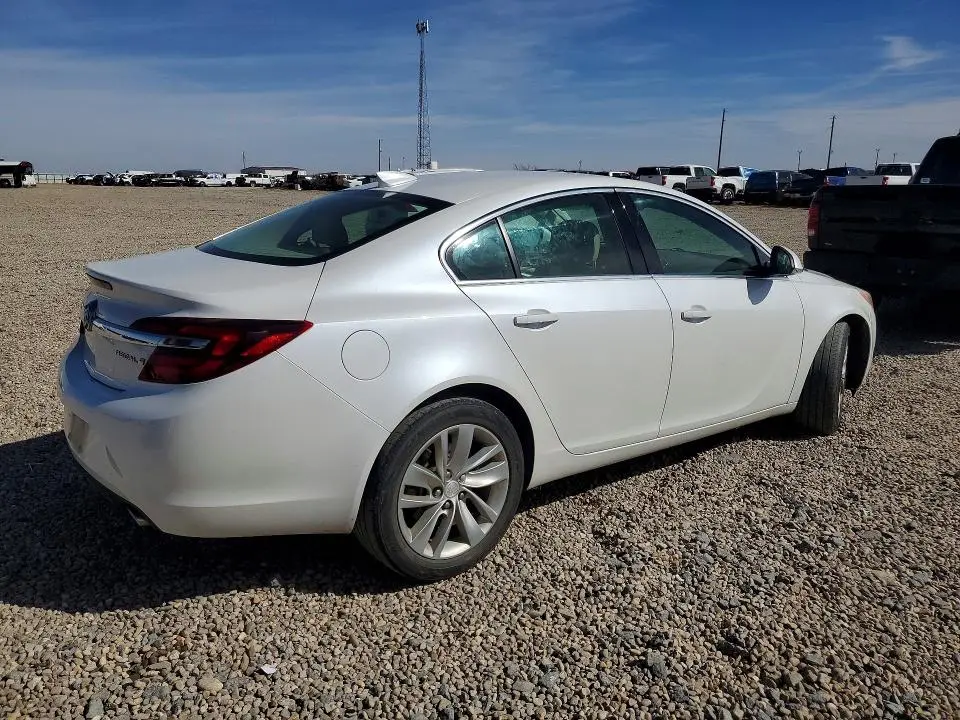 2016 BUICK REGAL   