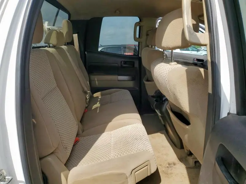 2010 TOYOTA TUNDRA DOUBLE CAB SR5  
