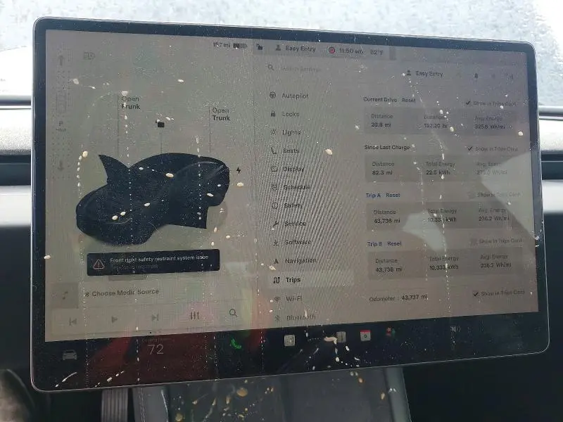 2024 TESLA MODEL 3   