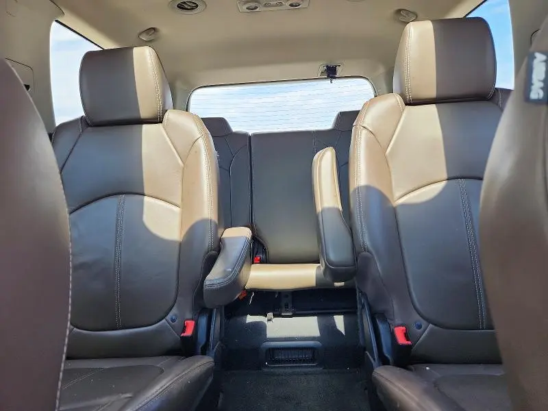 2015 GMC ACADIA SLT-1  