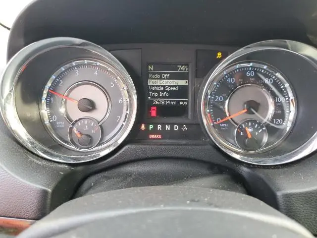 2011 CHRYSLER TOWN & COUNTRY TOURING  