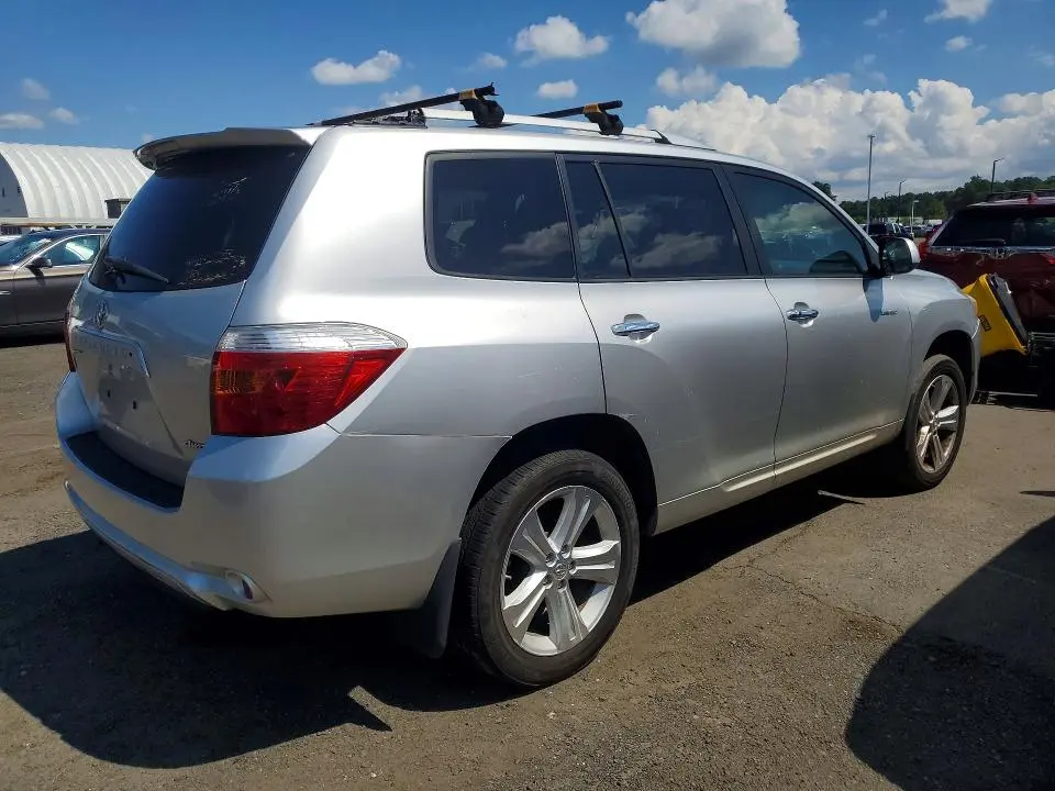 2010 TOYOTA HIGHLANDER LIMITED  