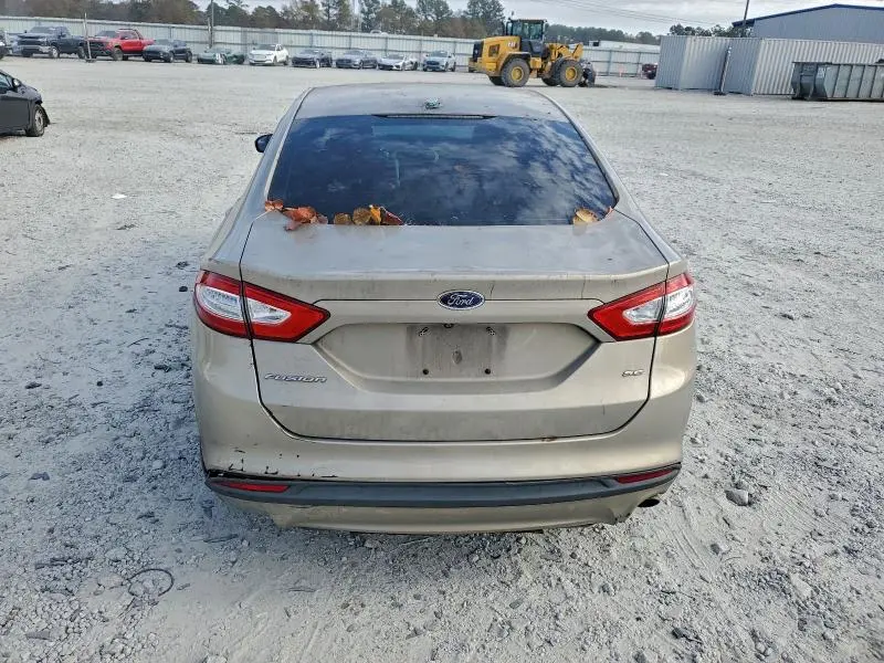 2016 FORD FUSION SE  