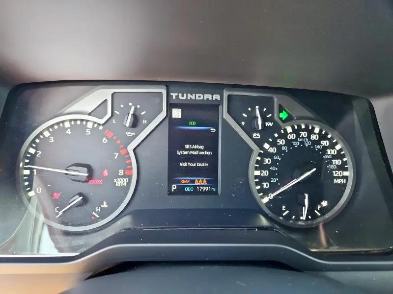 2024 TOYOTA TUNDRA CREWMAX SR  