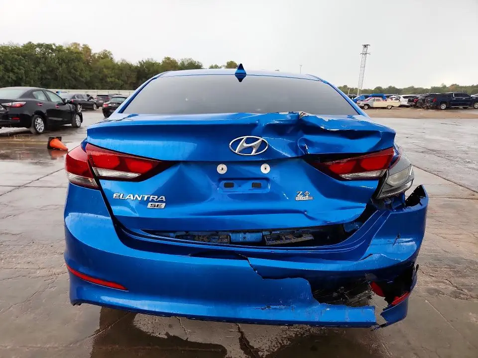 2017 HYUNDAI ELANTRA SE  