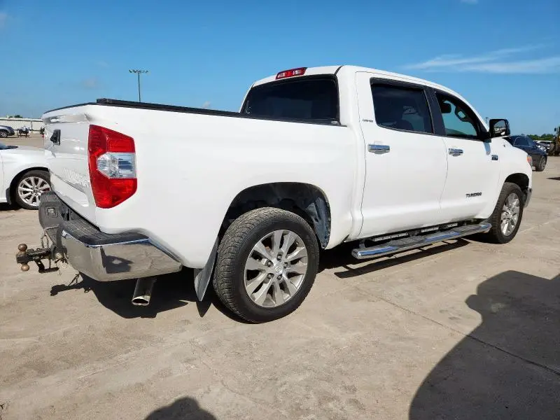 2015 TOYOTA TUNDRA CREWMAX LIMITED  