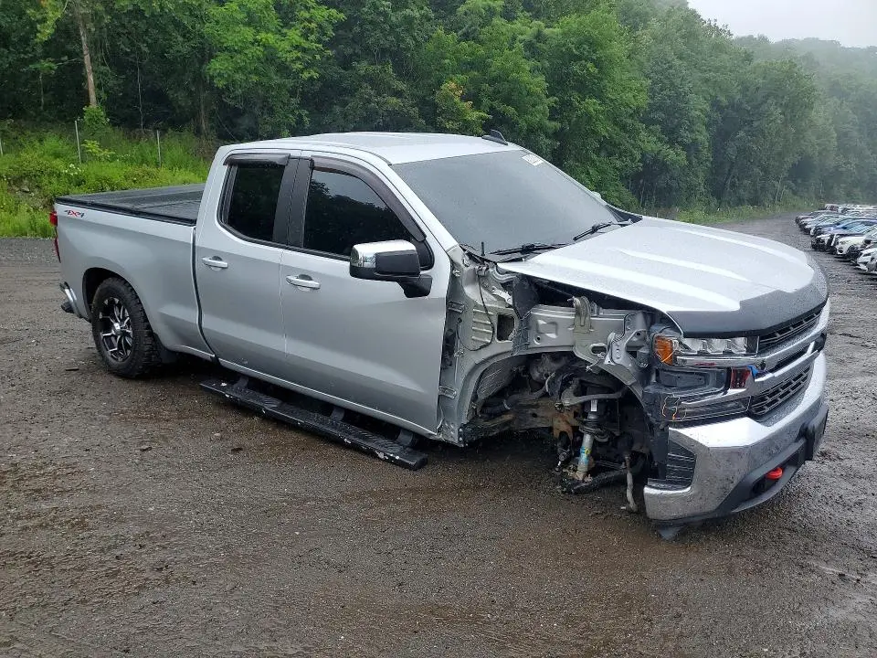 2020 CHEVROLET SILVERADO K1500 LT  