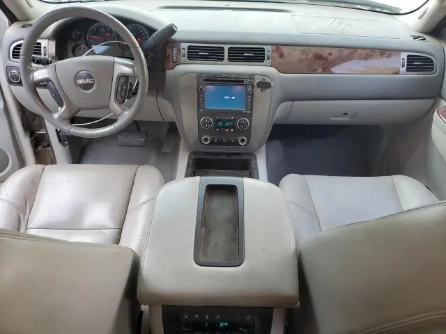 2010 GMC YUKON SLT  