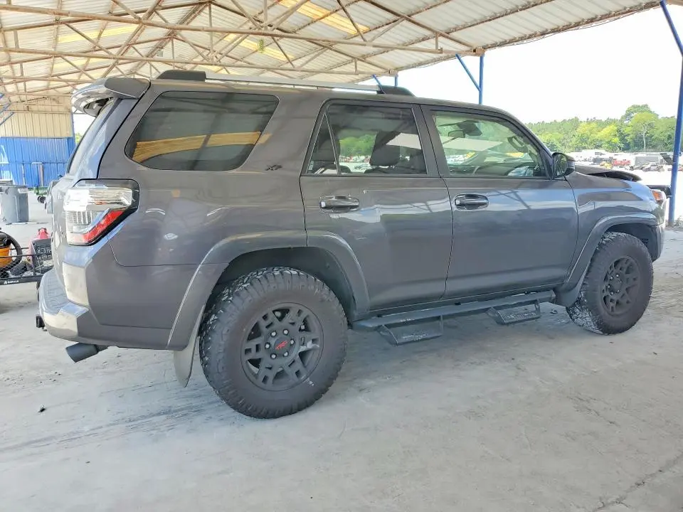 2023 TOYOTA 4RUNNER SR5  