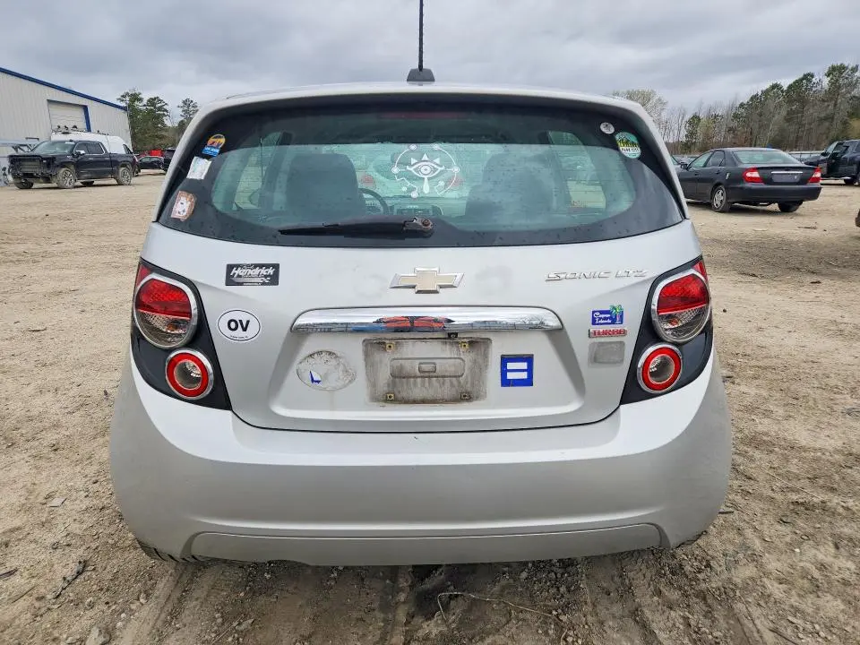 2015 CHEVROLET SONIC LTZ  