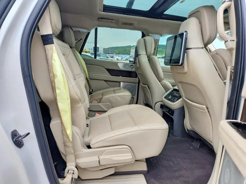 2019 LINCOLN NAVIGATOR L RESERVE  