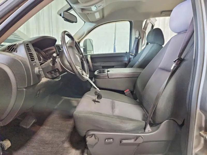 2013 GMC SIERRA K2500 SLE  