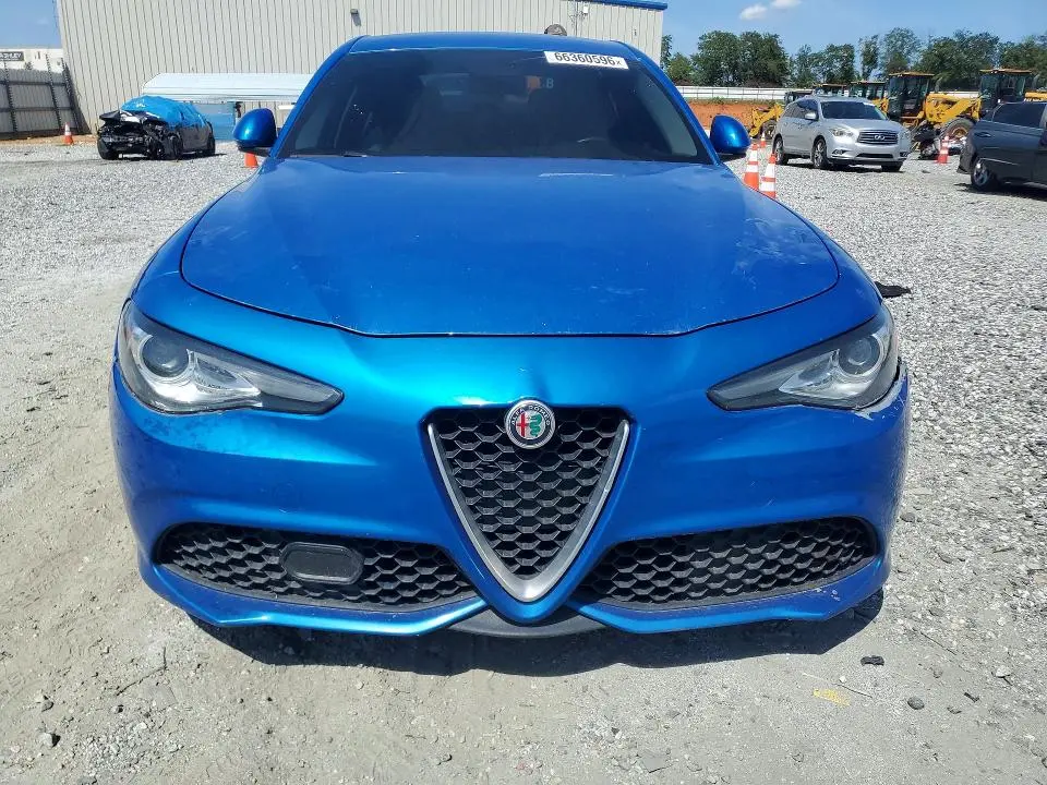 2018 ALFA ROMEO GIULIA   