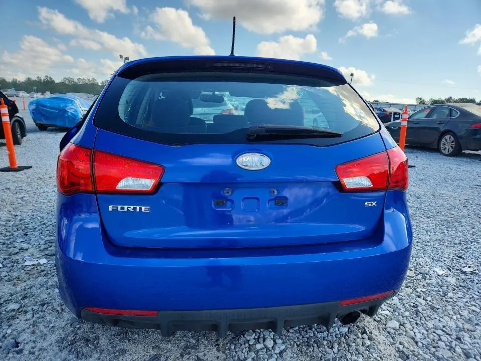 2012 KIA FORTE SX  