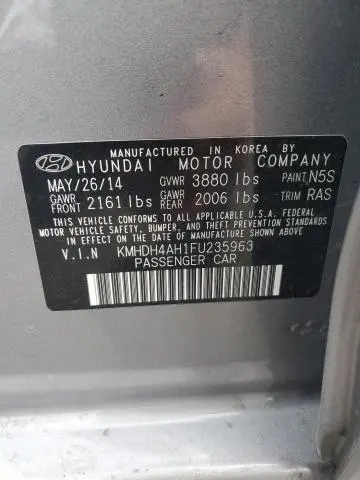 2015 HYUNDAI ELANTRA SE