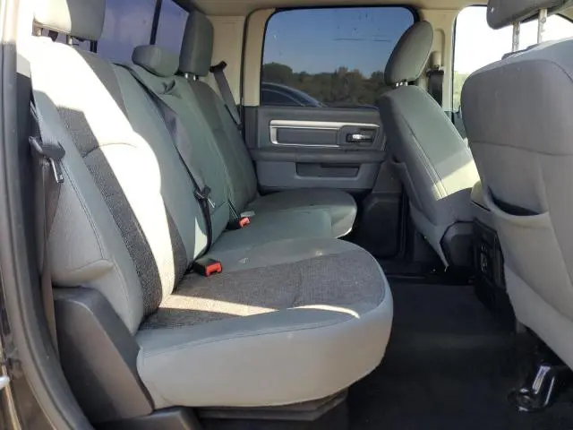 2015 RAM 1500 SLT  