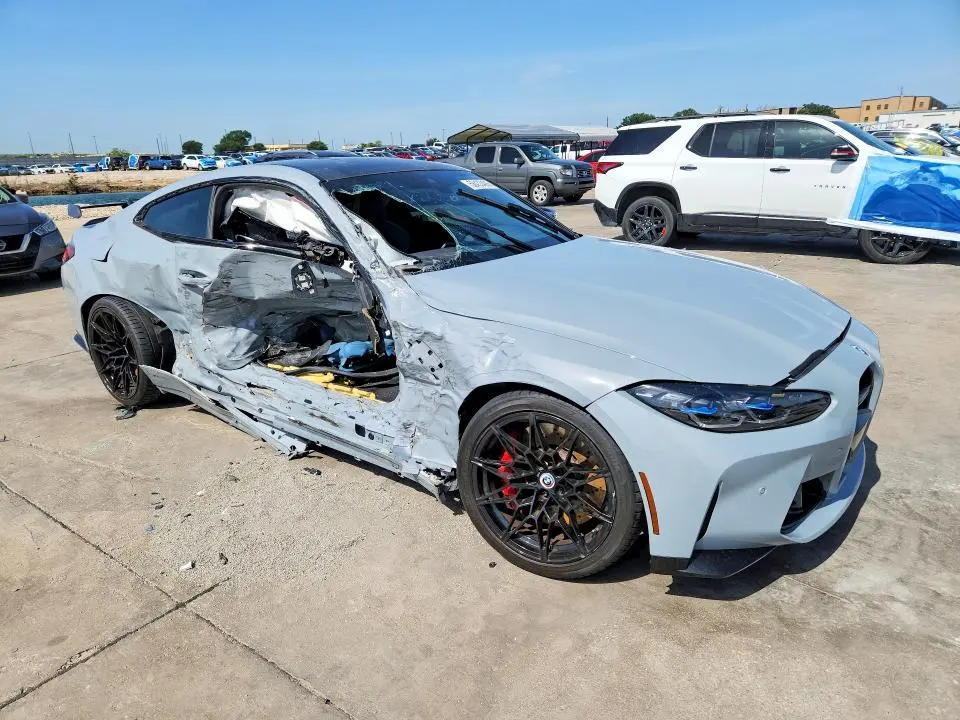2022 BMW M4 COMPETITION  