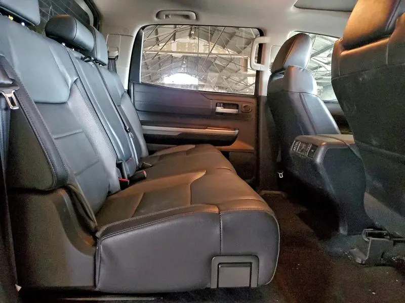 2020 TOYOTA TUNDRA CREWMAX LIMITED  