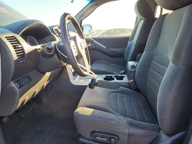 2012 NISSAN PATHFINDER S  