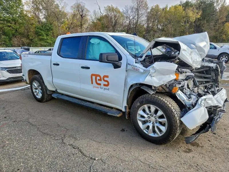 2024 CHEVROLET SILVERADO K1500 CUSTOM  