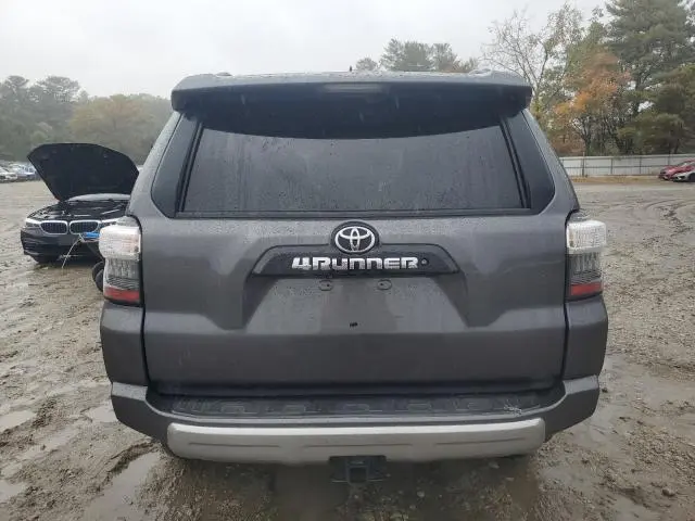 2014 TOYOTA 4RUNNER SR5  